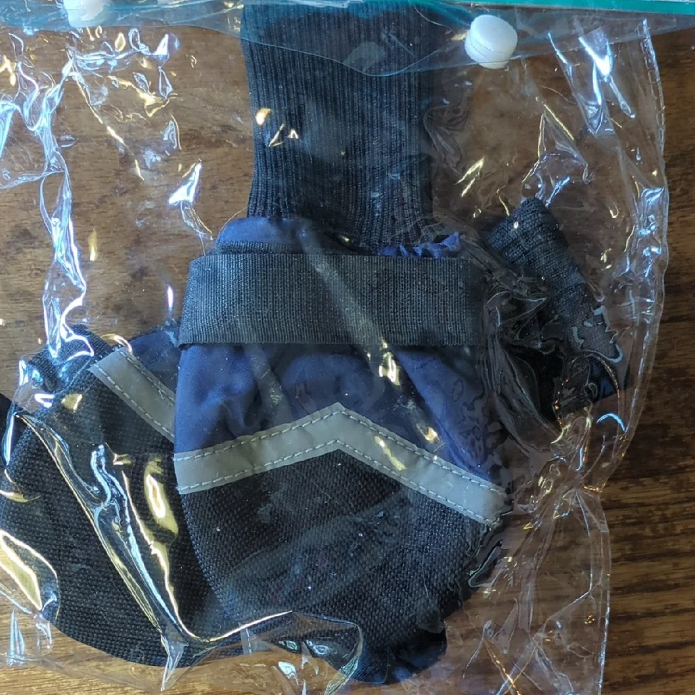 Guardian Gear Black Fleece-Lined Dog Boots Booties Performance Hiking Small Pet